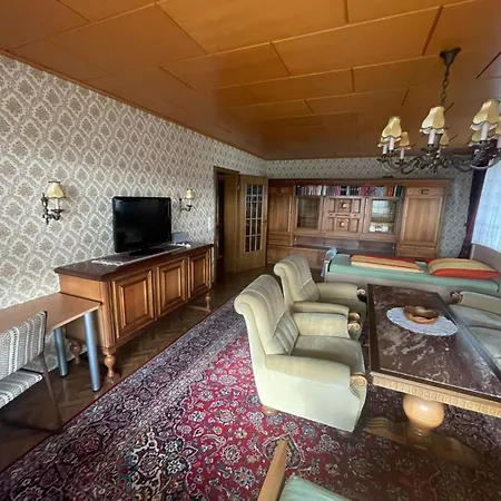 Wohngemeinschaft Mit 3 Privaten Zimmern, Jedes 2 Betten Homestay Homberg (Schwalm-Eder)
