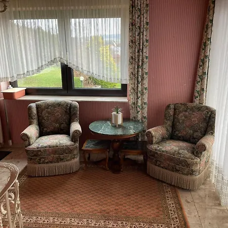 Homestay Wohngemeinschaft Mit 3 Privaten Zimmern, Jedes 2 Betten Homberg (Schwalm-Eder)