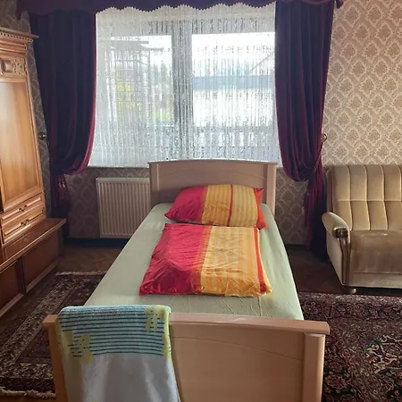 Wohngemeinschaft Mit 3 Privaten Zimmern, Jedes 2 Betten Homestay *